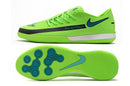 Chuteira React Phantom GT Pro – Futsal Elegante