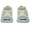 GEL-Nimbus 9 - Bege com Branco