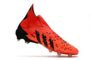 Chuteira Predator Freak+ – Campo Exclusivo