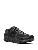 Zoom Vomero 5 - Triple Black