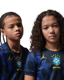 Camisa Jordan Brasil II 2026-27 Juvenil Infantil