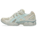 GEL-Nimbus 9 - Bege com Branco