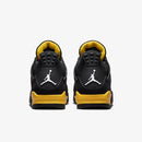Air Jordan 4 – Thunder Clássico