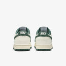Dunk Low Athletic Department Deep – Jungle Elegante
