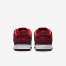 SB Dunk Low – Cherry Elegante